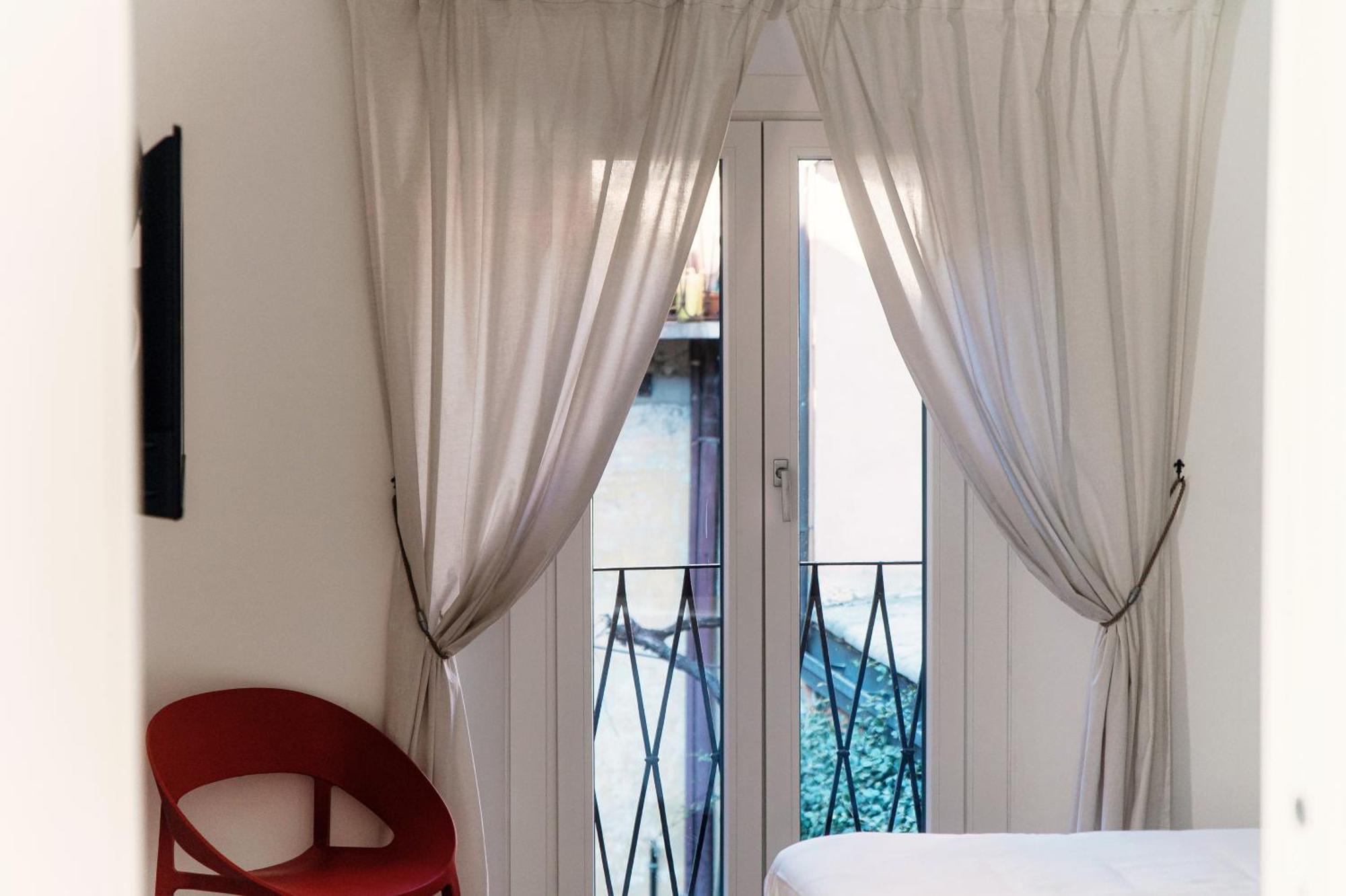 דירות קומו La Casa Di Piera מראה חיצוני תמונה